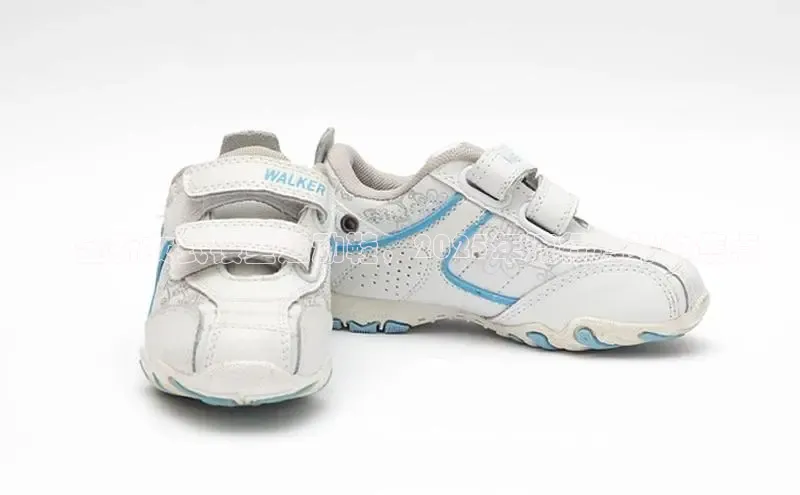 ：全新女式镂空运动鞋，2025年流行趋势的焦点